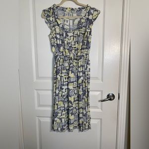 Boden city print pintuck gray and yellow dress Used Size 4R 100% viscose.